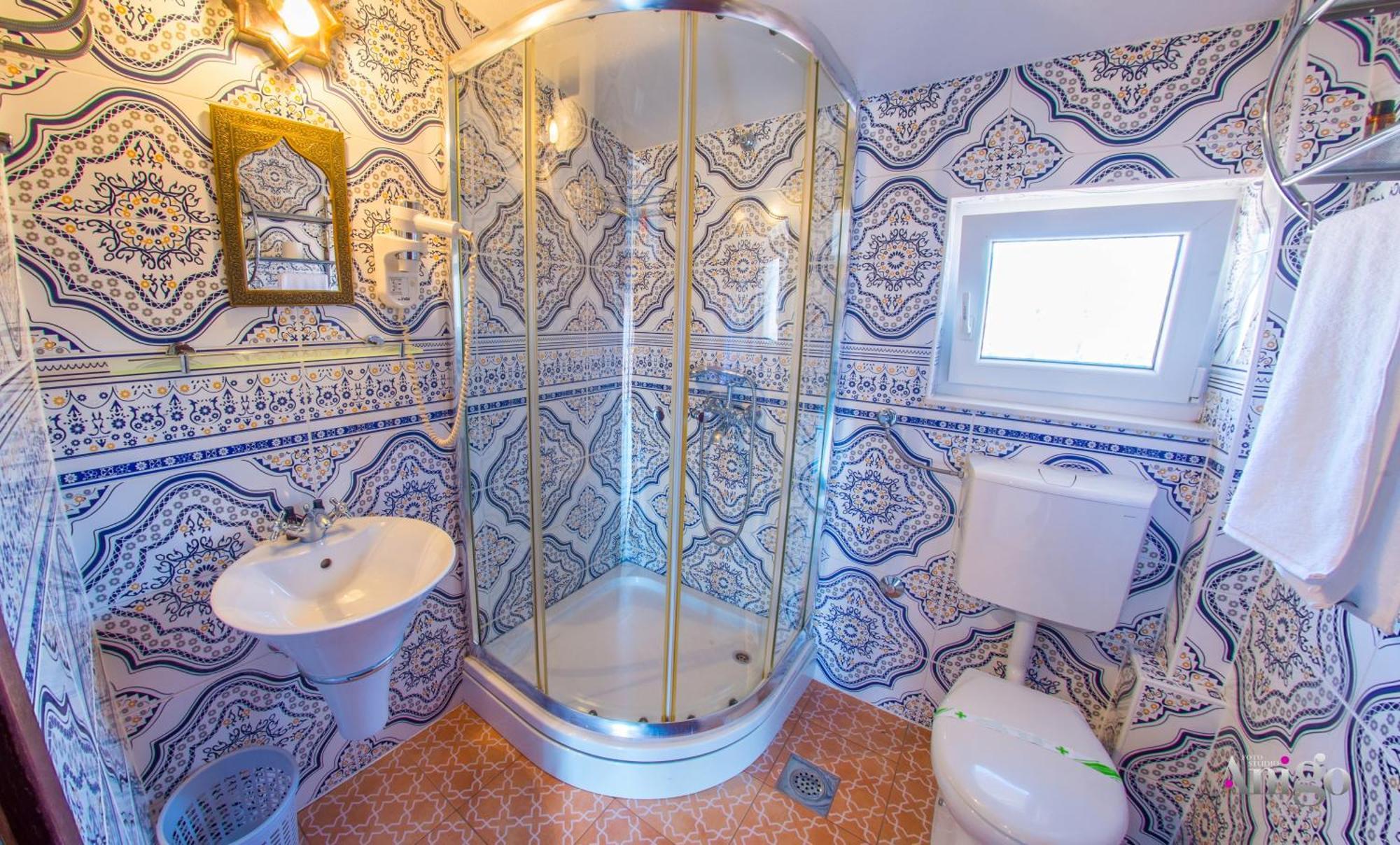 Apartments And Rooms Villa Sulejman Mostar Esterno foto