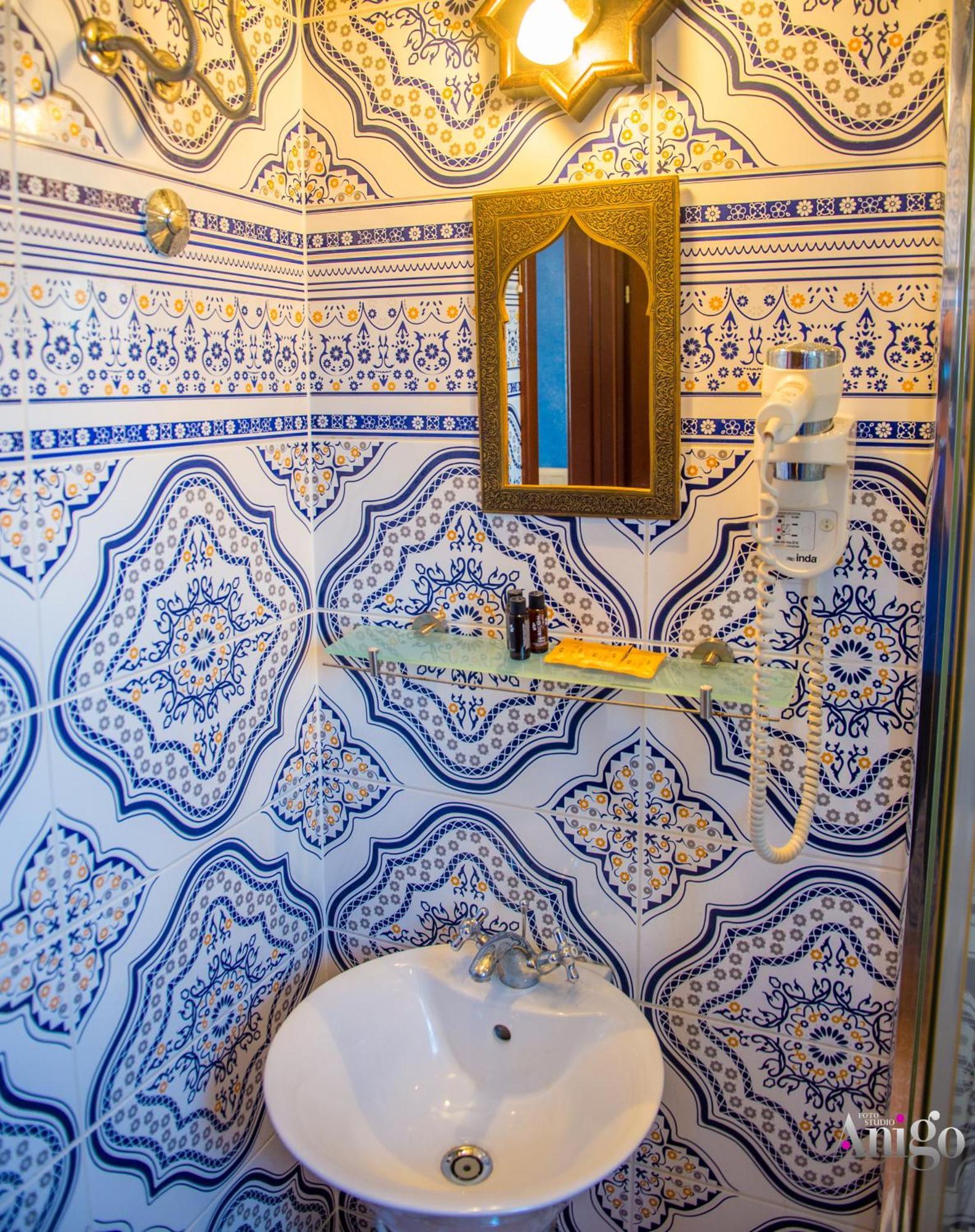 Apartments And Rooms Villa Sulejman Mostar Esterno foto